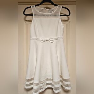 NWT Girls Size 12 Calvin Klein Communion or Confirmation Dress